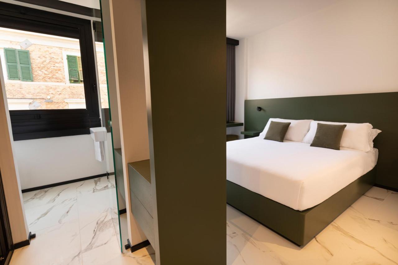 The City Hotel 安科纳 外观 照片