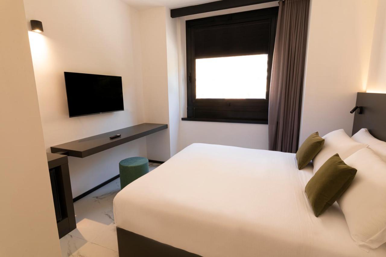 The City Hotel 安科纳 外观 照片